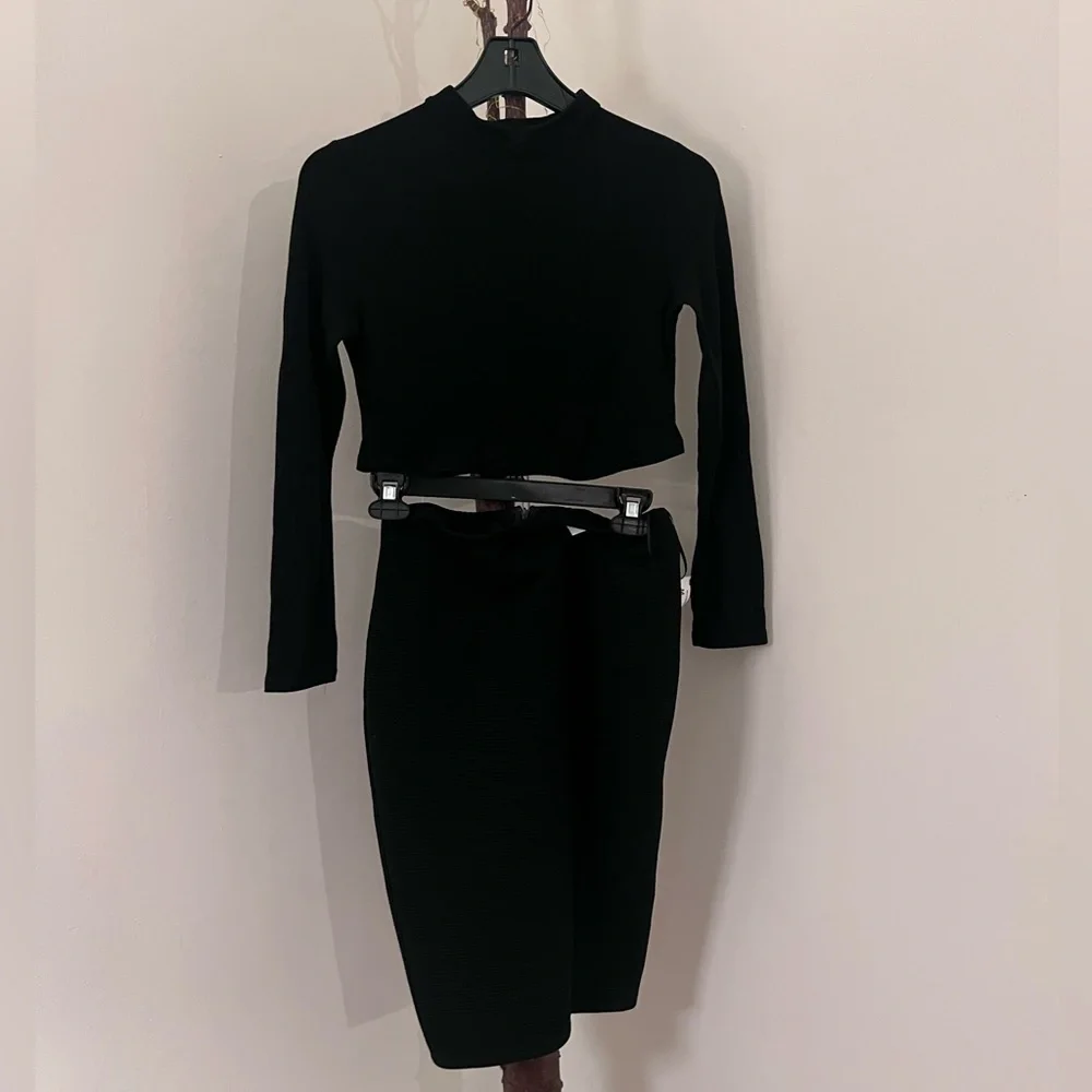 2 pieces top & skirt set - Picture 3 of 3